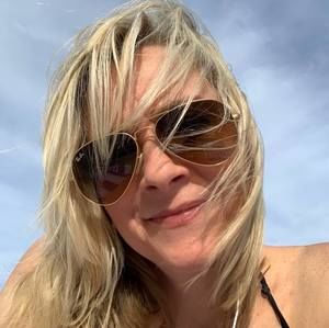 Meet your Posher, Cara